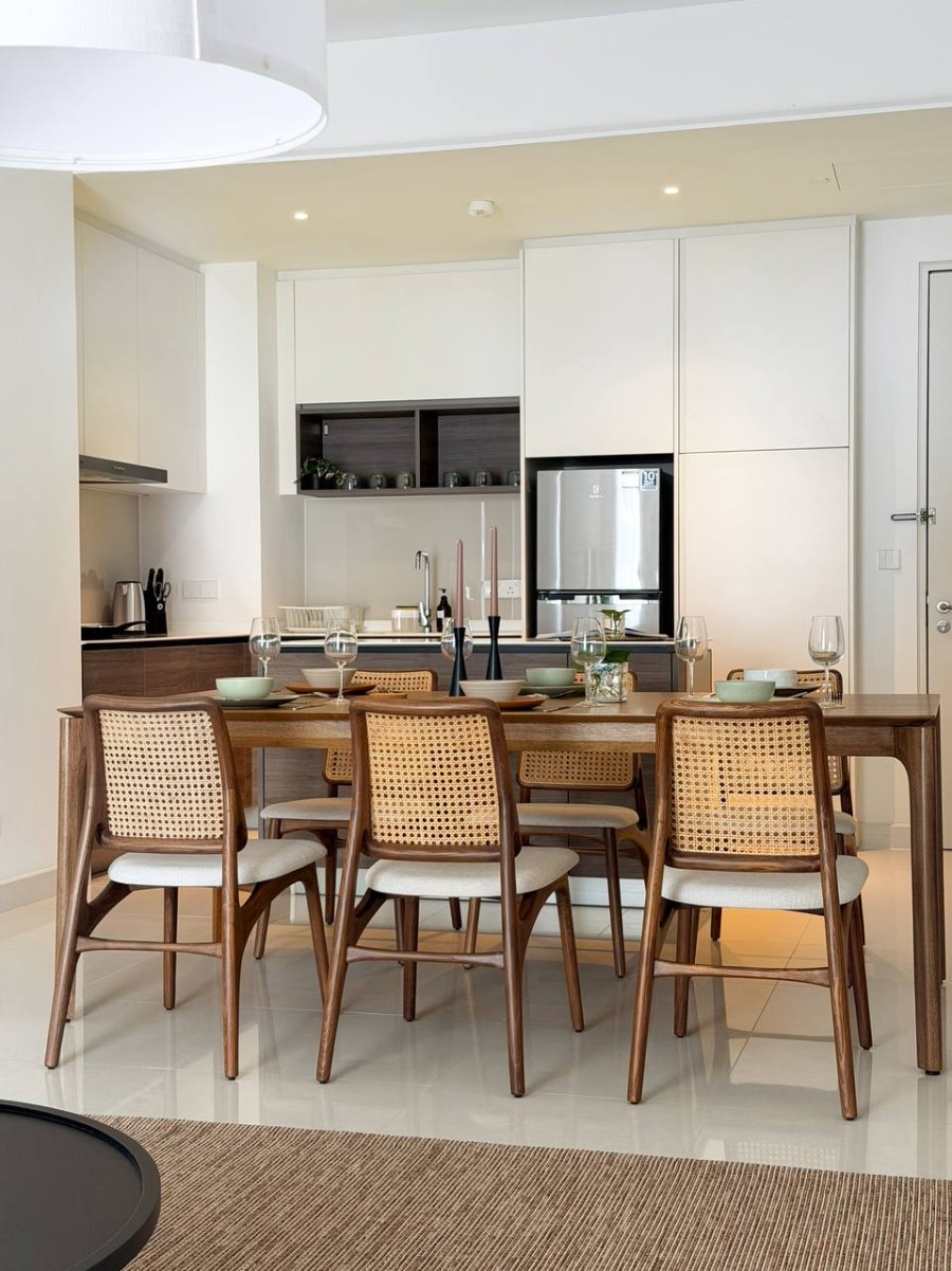 KAI RATTAN DINING CHAIR