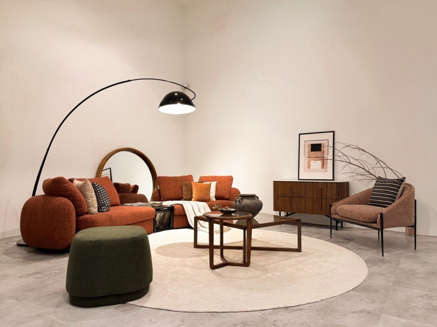 CLARIS COFFEE TABLE IN LIVING ROOM 