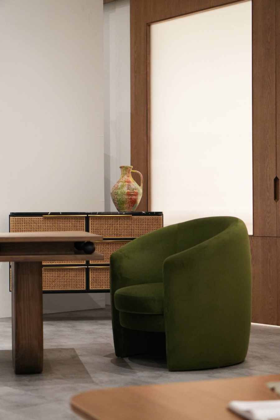 BALLY LOUNGE CHAIR