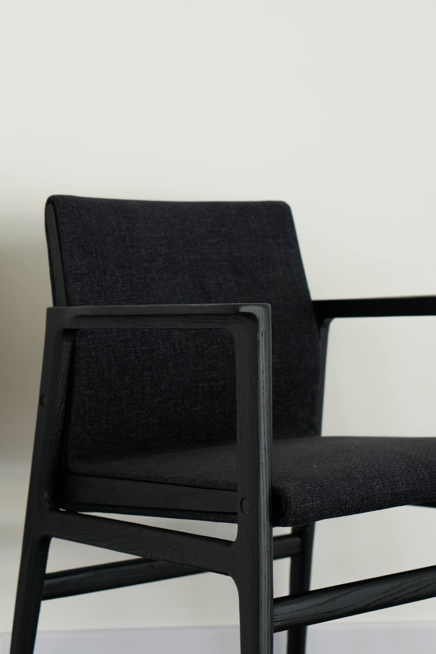 JARDIN ARM DINING CHAIR