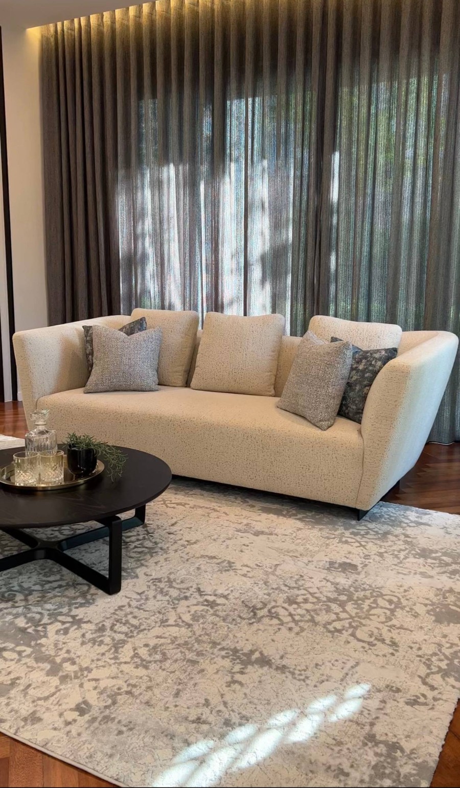 HAROLD SOFA