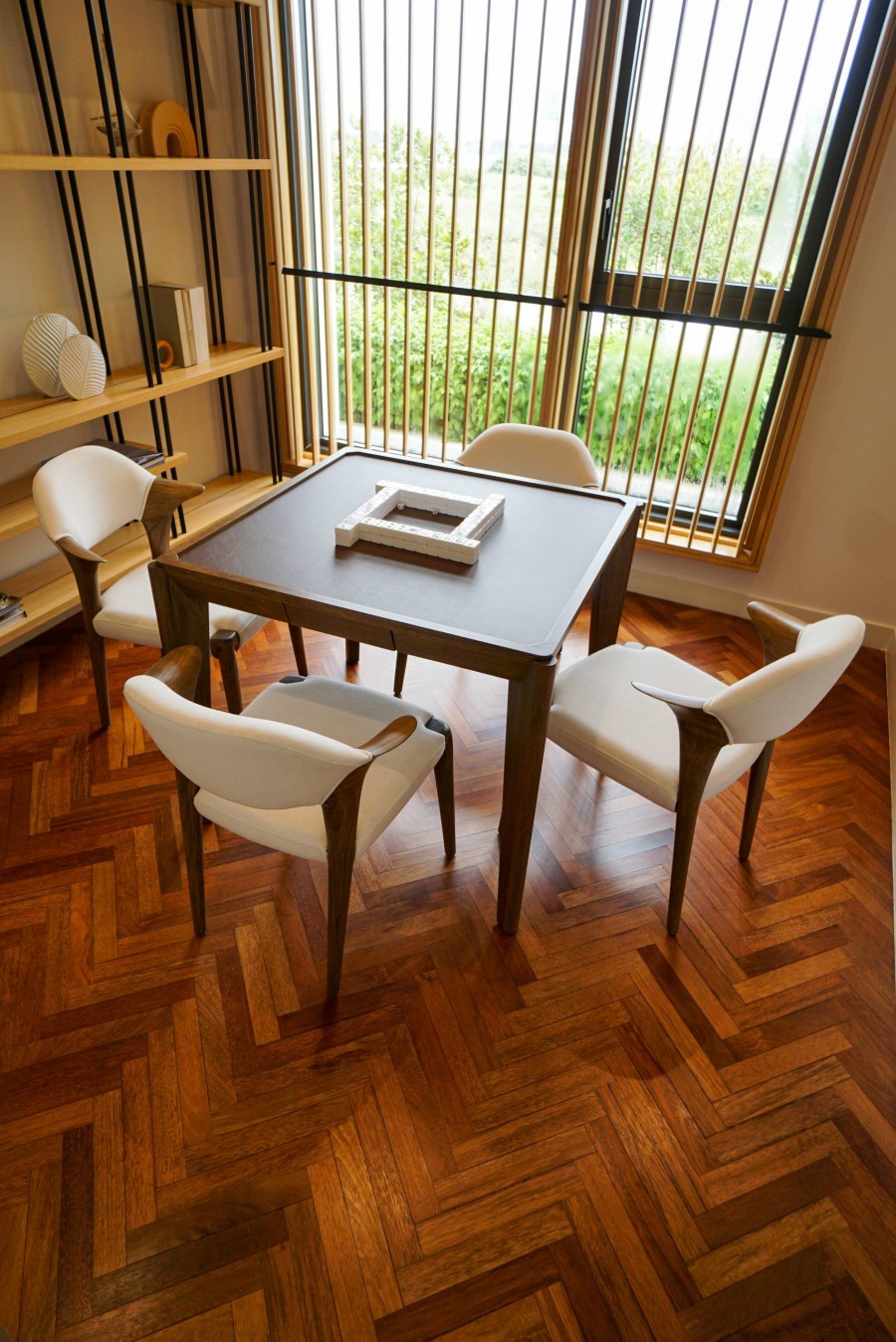 GERMAN DINING CHAIR