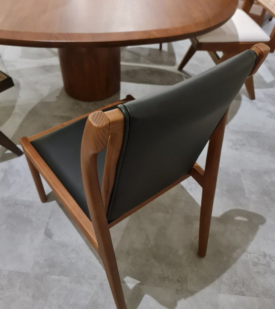 VIN DINING CHAIR