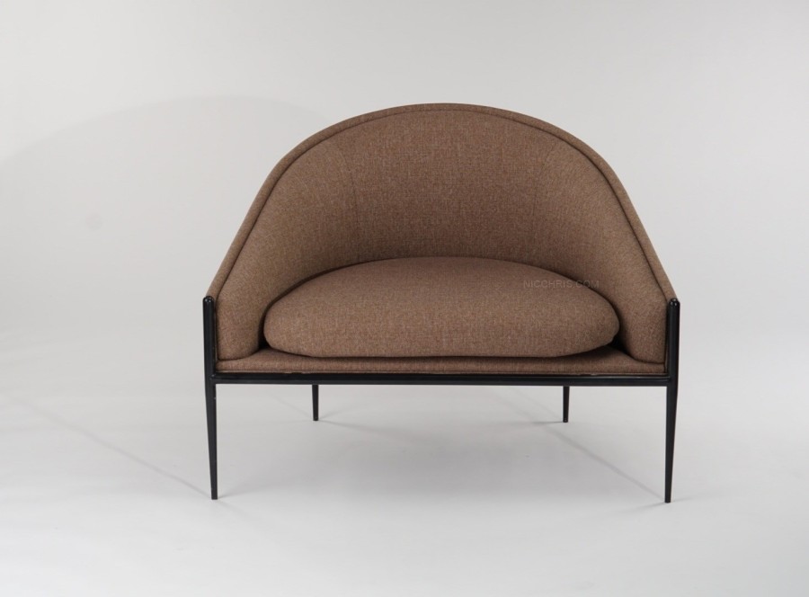 ASHLEY LOUNGE CHAIR