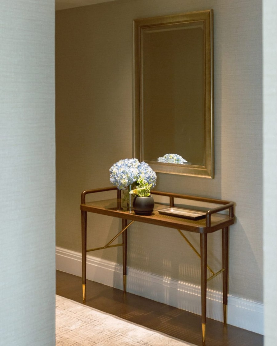 Rattan console Table | Nicchris.com
