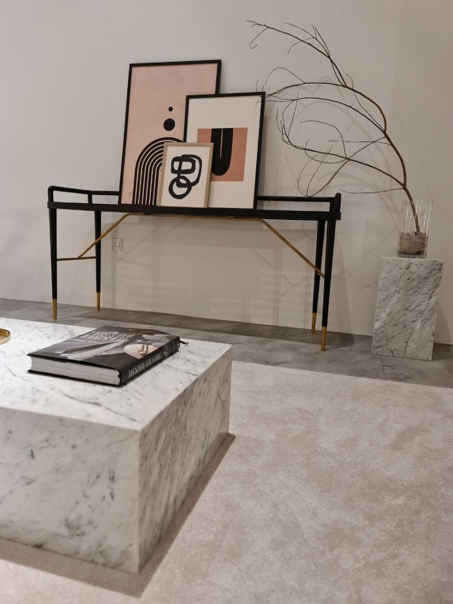 CUBE COFFEE TABLE