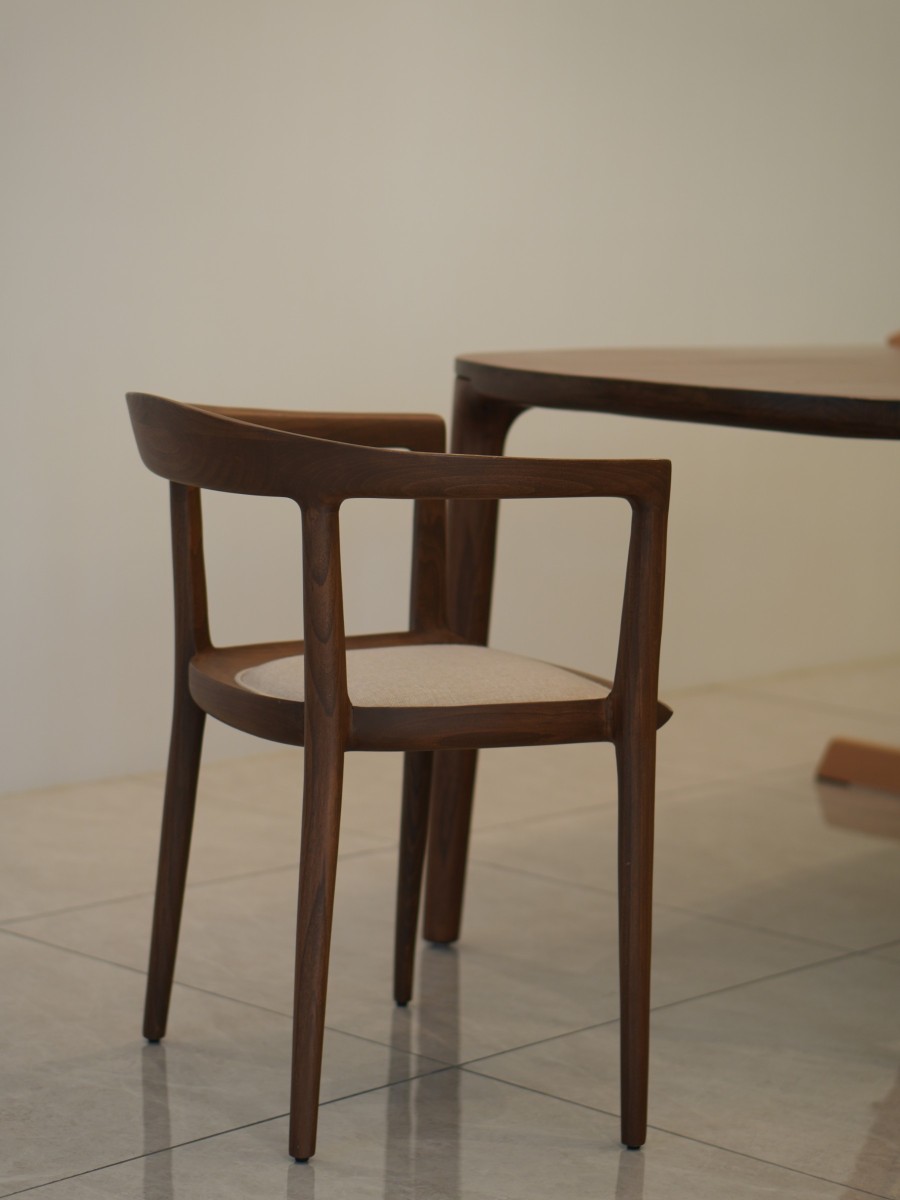 MILLER DINING ARMCHAIR