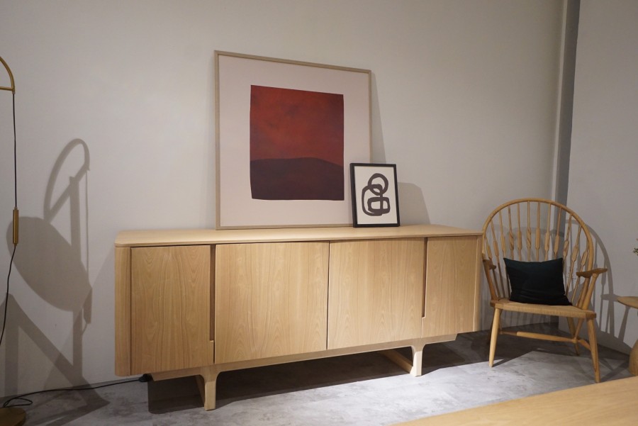 DONALD SIDEBOARD