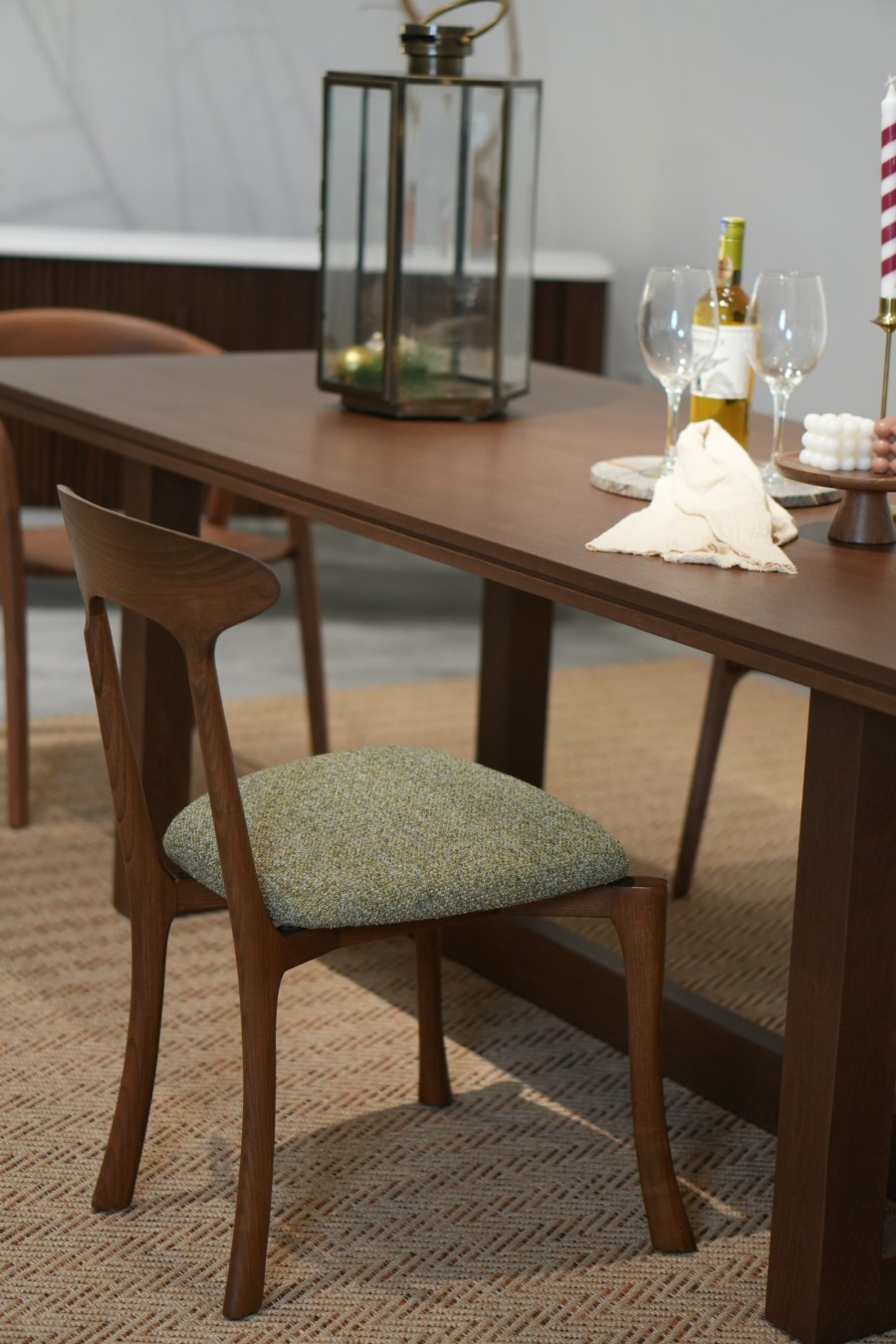 ANTE DINING CHAIR