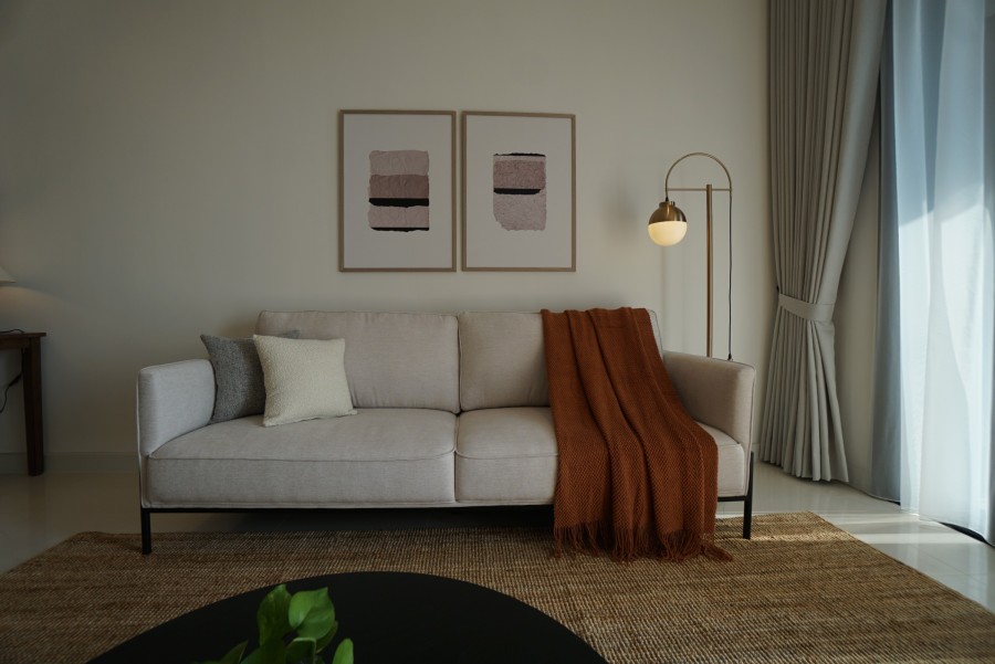 MJ SOFA