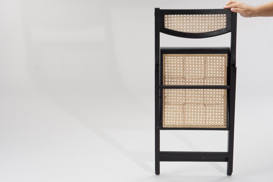 PANDAN FOLDABLE CHAIR