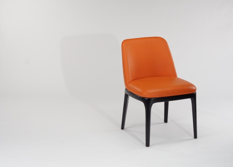 MANNER DINING CHAIR