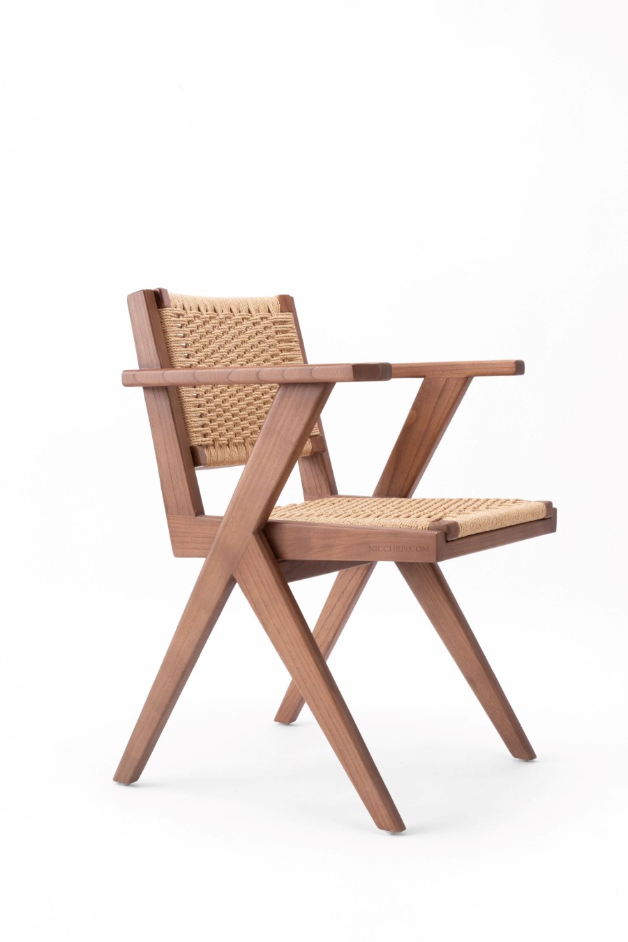 JOOT ARM DINING CHAIR