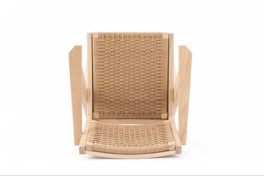 JOOT ARM DINING CHAIR