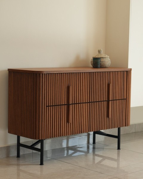 Consoles & Sideboards