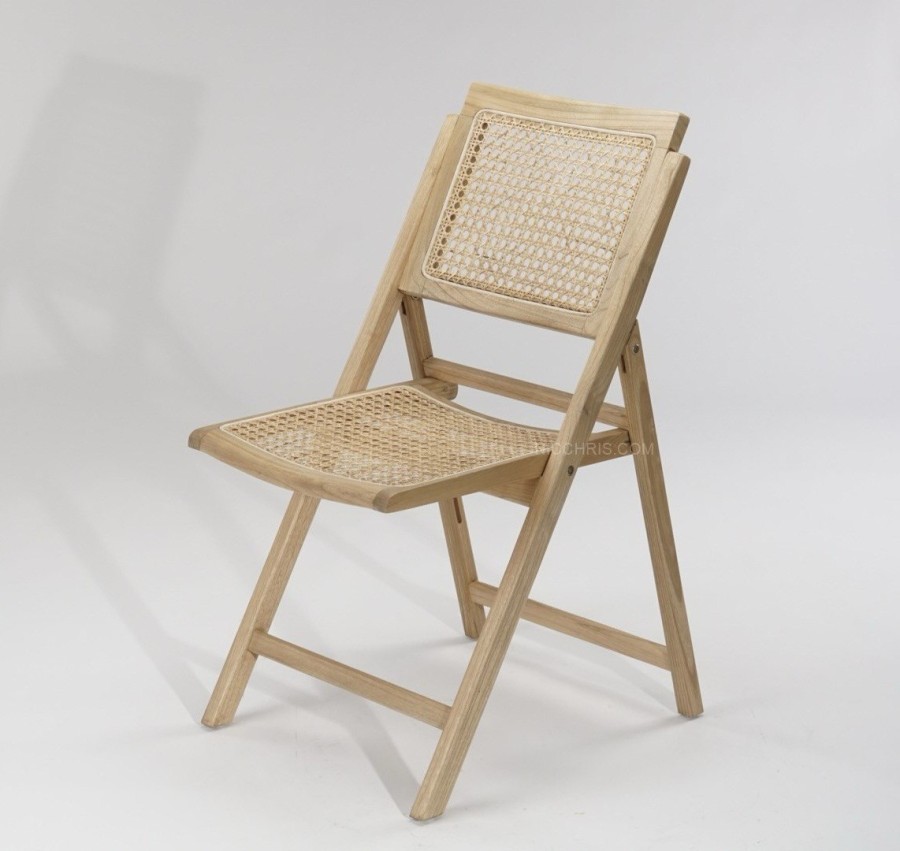 BETIK FOLDABLE CHAIR