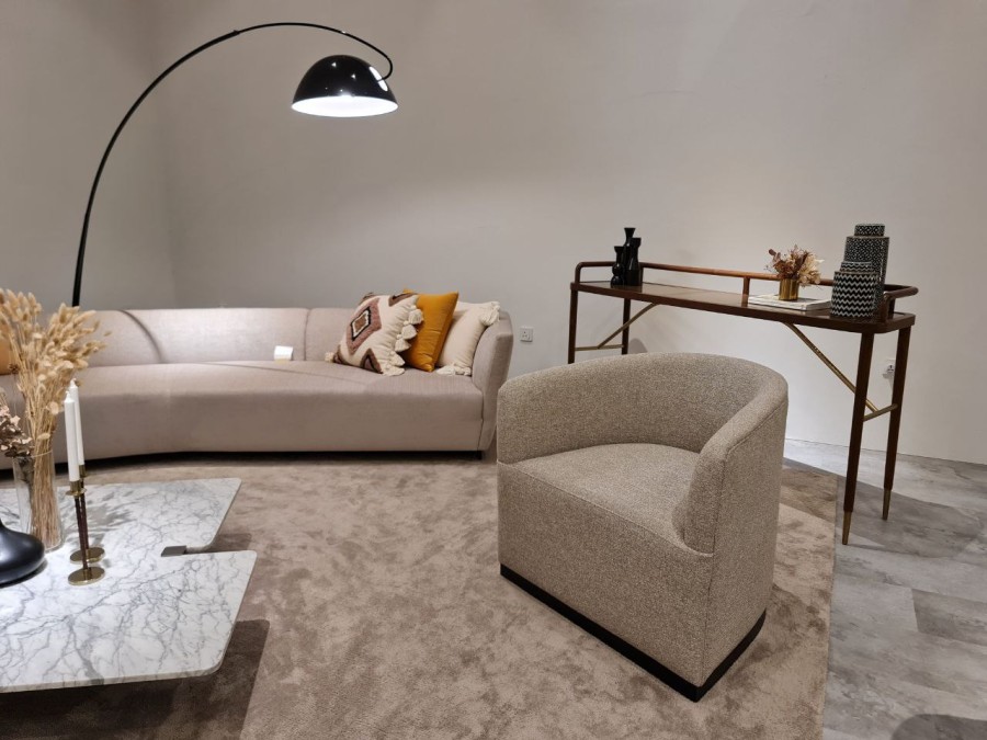 CHA LOUNGE CHAIR