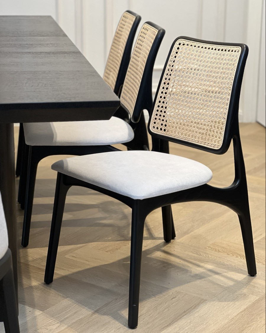 KAI RATTAN DINING CHAIR