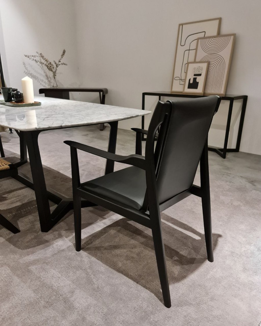 VIN ARM DINING CHAIR