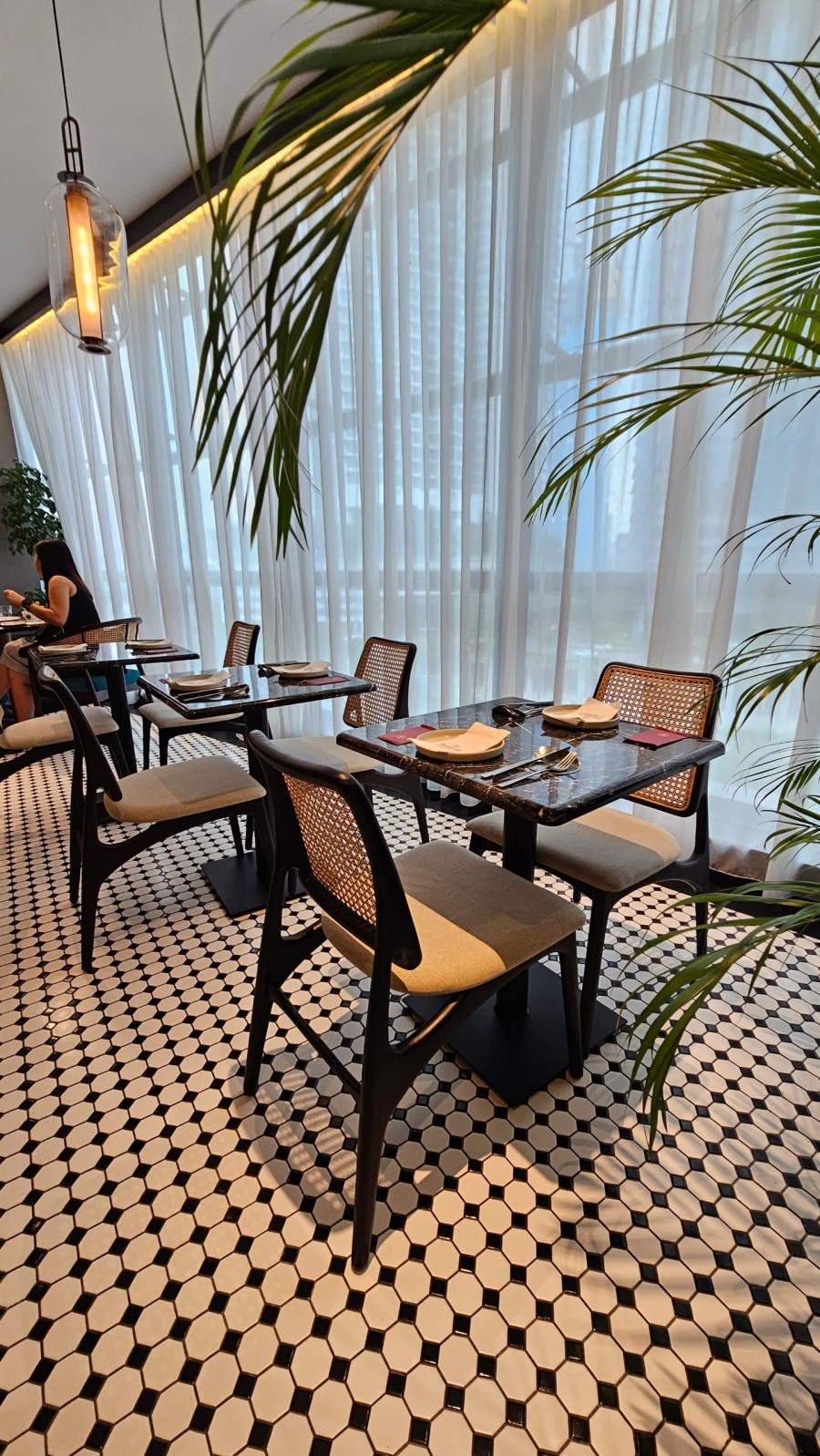 KAI RATTAN DINING CHAIR
