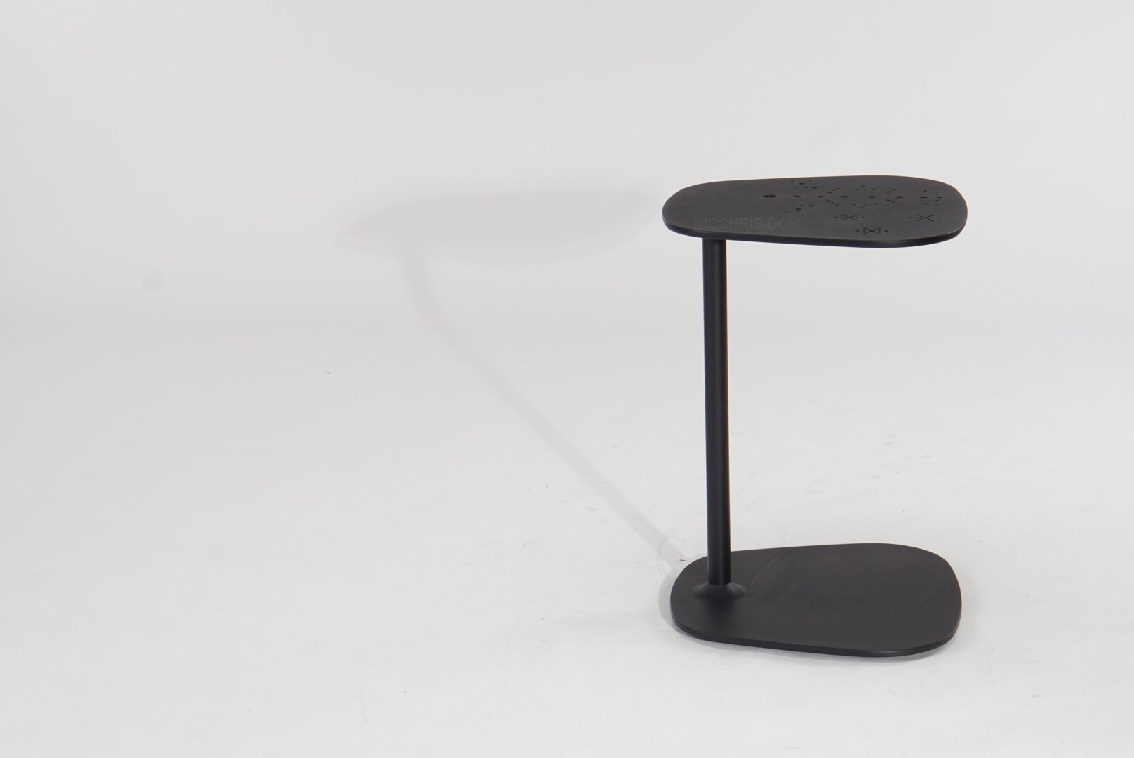 8 Innovative Small Side Tables - Xmas Slide Under Side table